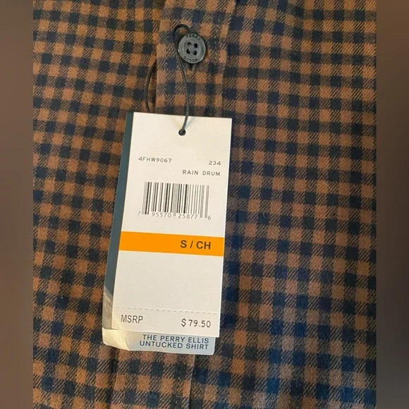 NWT PERRY ELLIS LIGHTWEIGHT BUTTON DOWN SIZE SMALL IN RAIN DRUM - Picture 3 of 6